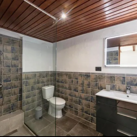 Valkirias Apartment *